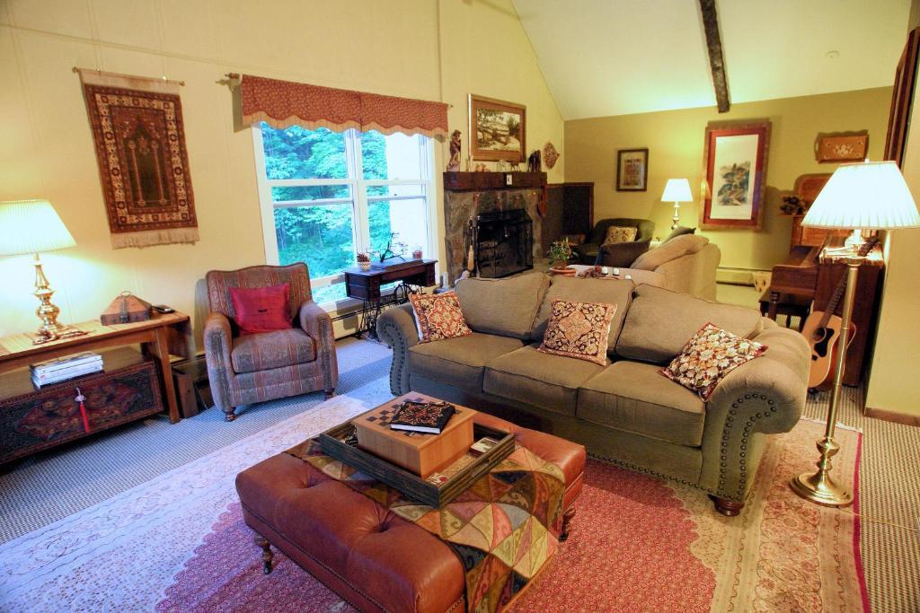 Weathertop Mountain Inn Waitsfield 外观 照片
